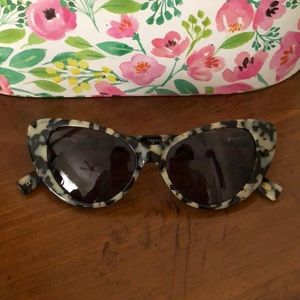 Fossil sunglasses 😎